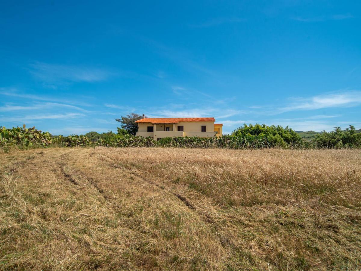 Appartamento Locazione Turistica Ananas 2 A Valledoria  Esterno foto